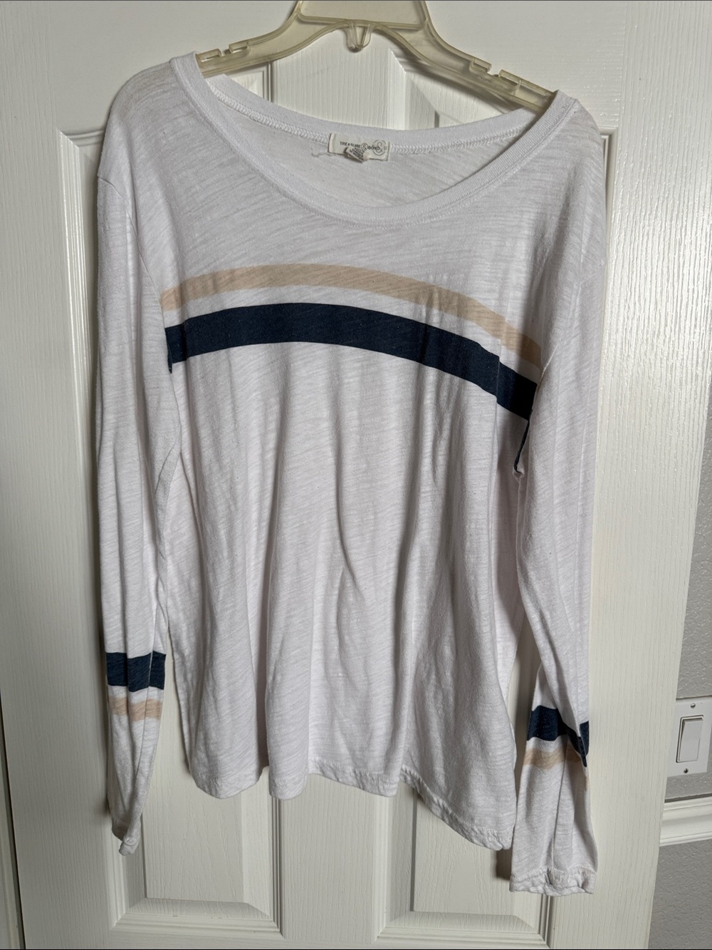 Treasure & Bond  White Long-Sleeve Crewneck with Navy and Beige Stripes